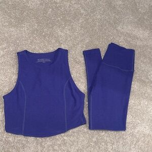 Beyond Yoga Set - Size Medium